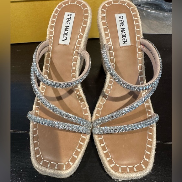 Steve Madden In Charge Espadrille with rhinestones - Picture 2 of 10